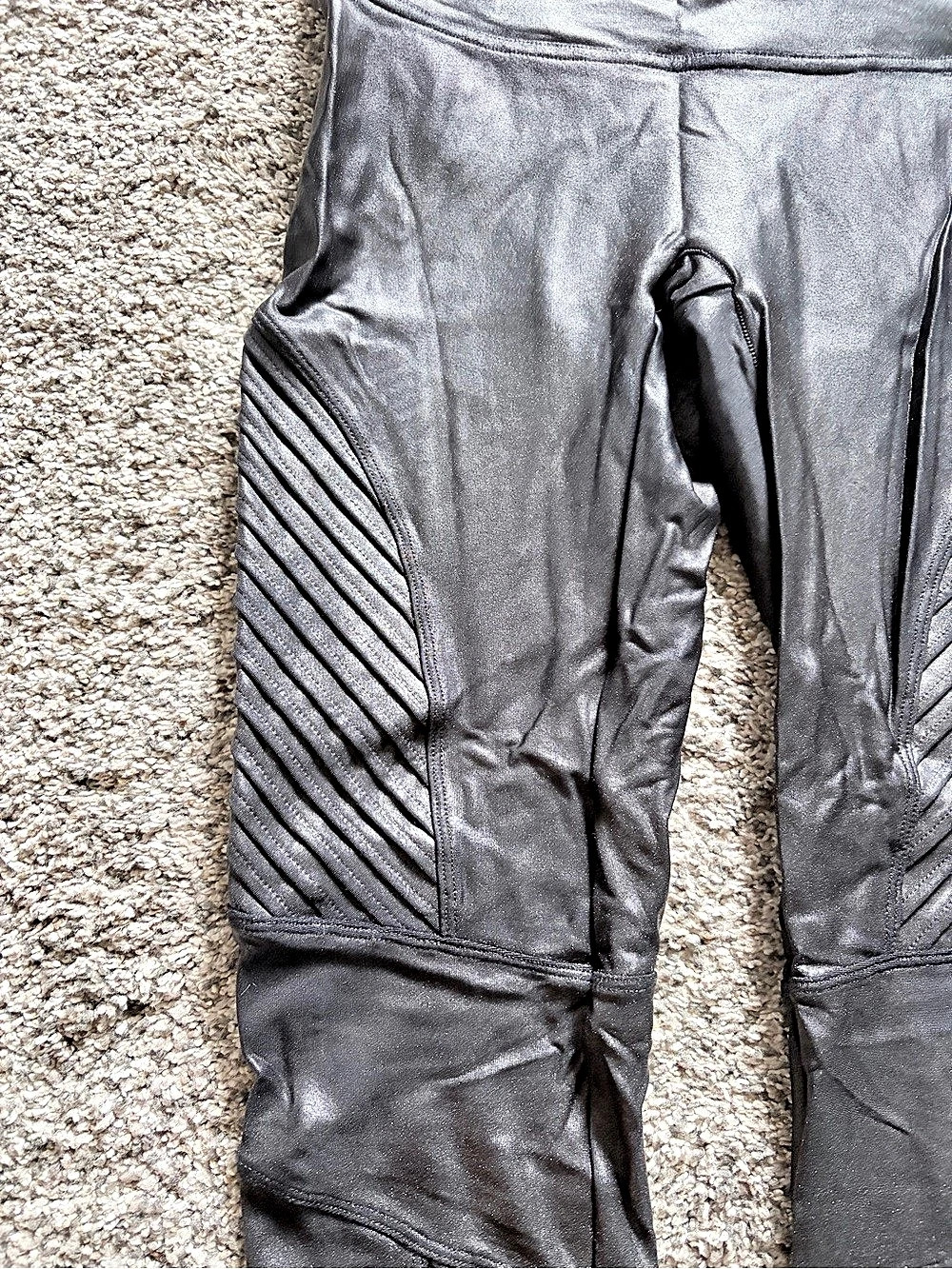 SPANX Faux Leather Moto Leggings Black Medium - Picture 4 of 4